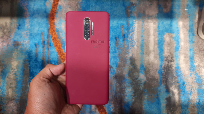 Seperti Xiaomi, Realme Juga Bakal Sisipkan Iklan di OS-nya