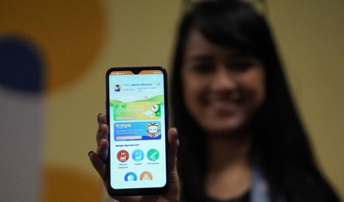 Belajar di Rumah: Kelas Pintar Berikan Layanan Belajar Online Gratis