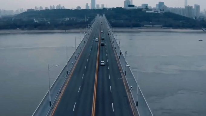 COVID-19 Membuat Orang Berhenti Berkendara