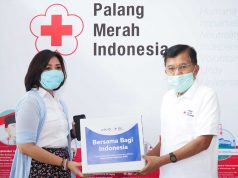 vivo dan PMI Berikan Bantuan Bahan Pokok ke Masyarakat