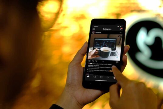 Media Sosial yang Paling Banyak Digunakan Pengguna 3 Indonesia