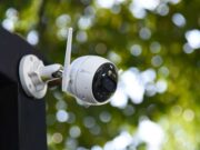 EZVIZ C3X: Kamera Pengawas Lensa Ganda Pertama dengan Color Night Vision dan AI Deep Learning