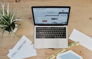 5 Bahaya Menggunakan Email Kantor untuk Urusan Pribadi