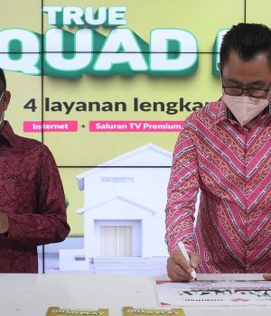 Smartfren dan Moratel Hadirkan True QuadPlay Pertama di Indonesia