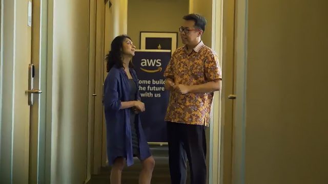aws-region-indonesia