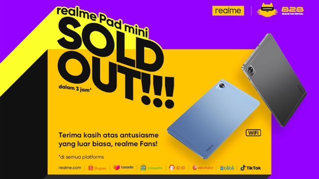 realme-828-01