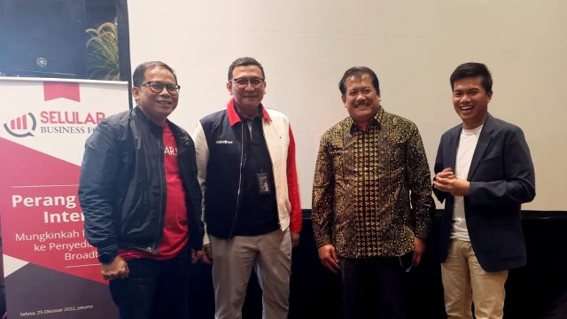 selular-perang-tarif