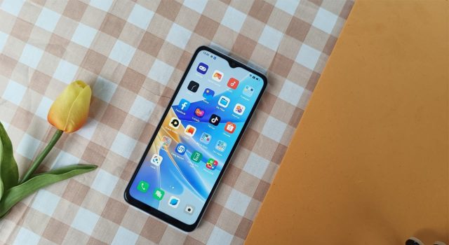 Daftar Harga OPPO November 2022, Ada yang Turun 400 Ribu!