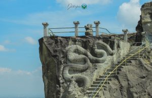 Mengungkap Ekonomi Kreatif di Tebing Breksi Yogyakarta sumber foto: tebingbreksi.com