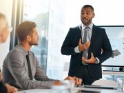 Sukses di Era Hybrid Digital: Pentingnya Kemampuan Kepemimpinan Digital bagi Dunia Bisnis di Indonesia