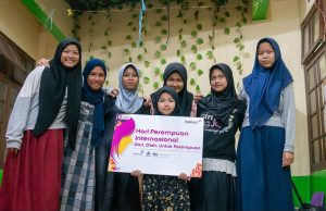 Indosat Ooredoo Hutchison Rangkul Perempuan Dalam Balutan Aksi Sosial Hari Perempuan Internasional