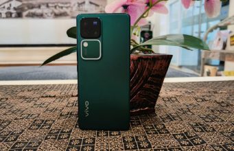 Review V30 Pro: Kolaborasi ZEISS Hasilkan Portrait Memukau