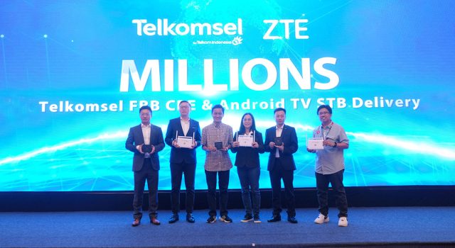 ZTE dan Telkomsel Rayakan Keberhasilan Distribusi Perangkat Home Terminal