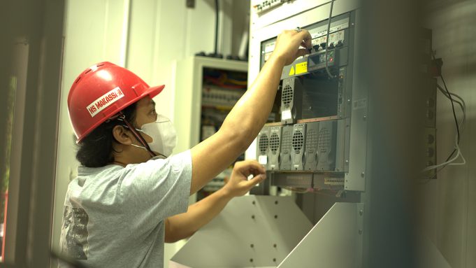 Telkomsel dan ZTE Tingkatkan Kualitas Jaringan 4G di Makassar dan Kendari dengan Hyper AI Telkomsel dan ZTE Tingkatkan Jaringan 4G dengan Hyper AI di Makassar