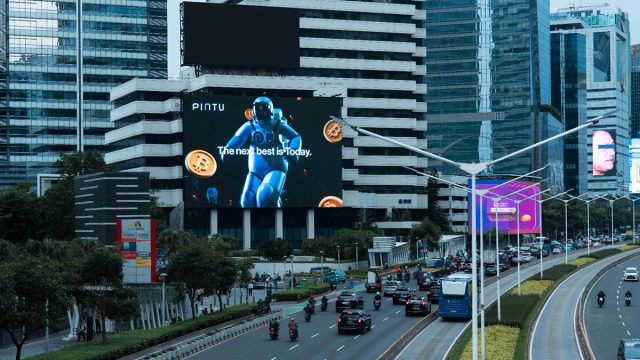 aplikasi-pintu Berdasarkan data Badan Pengawas Berjangka Perdagangan Komoditi (Bappebti), total transaksi crypto di Indonesia periode Januari hingga Oktober 2024 mencapai Rp475,13 triliun