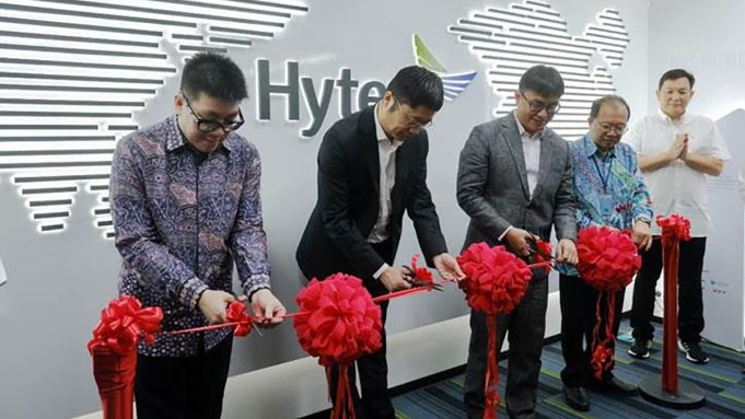 Showroom Modern untuk Solusi Komunikasi Inovatif