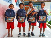 Program Telkomsel Sambungkan Senyuman untuk Generasi Gemilang, donasi tas sekolah hasil penukaran Telkomsel Poin dan uCoin by.U.