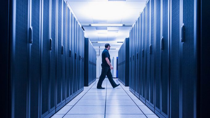 NetApp raih peringkat pertama di pasar Sistem Penyimpanan OEM Eksternal Indonesia Q3 2024.