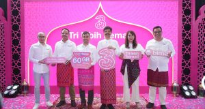 Program Sedekah Kuota Tri membantu pelanggan berbagi internet dengan mudah di bulan Ramadan.