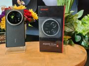 Smartphone Sharp AQUOS R9 Pro