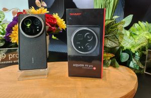 Smartphone Sharp AQUOS R9 Pro