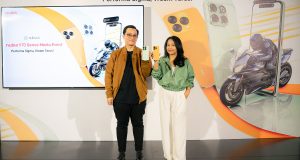 Smartphone nubia V70 Series dengan layar 120Hz dan baterai 5000mAh untuk pelajar.