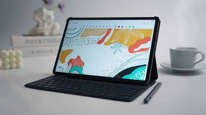HONOR Pad 9, tablet AI premium dengan layar 2.5K dan delapan speaker, tersedia di Indonesia dengan harga promo spesial.