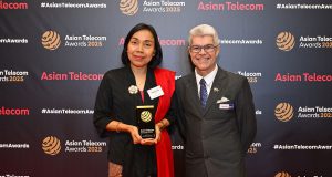Indosat Ooredoo Hutchison menerima penghargaan Asian Telecom Awards 2025 berkat inovasi AI dalam transformasi HR.
