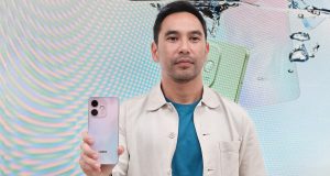OPPO A5 Pro dibongkar untuk membuktikan ketahanan air, debu, dan guncangan ekstrem