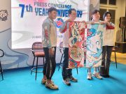 Perayaan tujuh tahun kolaborasi EVOS dan Pop Mie dalam mendukung komunitas esports Indonesia.