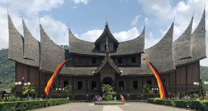 Padang destinasi murah 2025