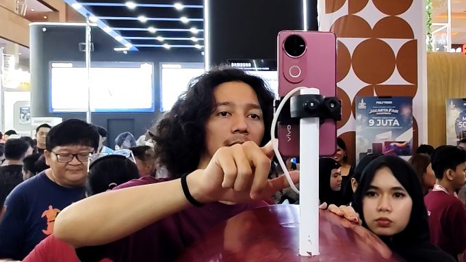 Perayaan Visual: Pengalaman Fotografi Human Interest dengan vivo V50 di PRJ 2025
