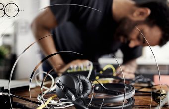 Sennheiser Rayakan 80 Tahun Inovasi Audio: Dari Mikrofon Legendaris hingga Teknologi Wireless Masa Depan