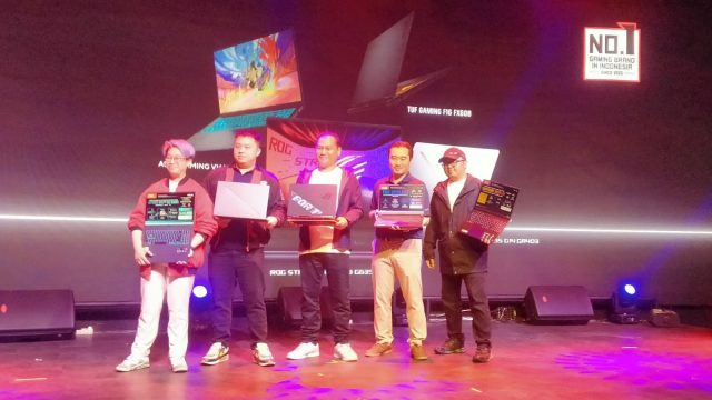 Asus_Launching_F