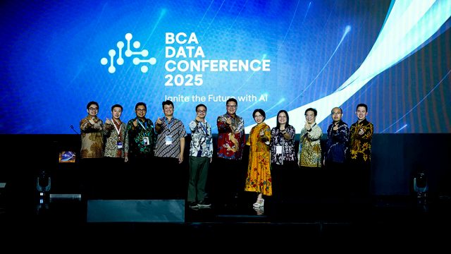 FOTO-2---Gelar-BCA-Data-Conference-2025,-BCA-Dukung-Adopsi-AI-Beretika-untuk-Dunia-Bisnis