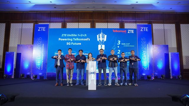 ZTE-and-Telkomsel-mark-the-launch-of-the-UniSite-1+2+3-5G-solution