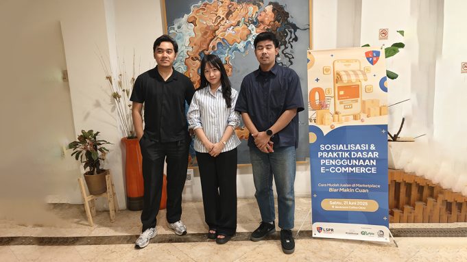Pelatihan E-Commerce untuk Pedagang Buku Kwitang, Upaya Nyata Transformasi Ekosistem Literasi