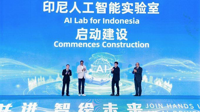 Indosat, ITA, dan Tsinghua University Dirikan AI Application Cooperation Center untuk Perkuat Ekosistem AI Indonesia