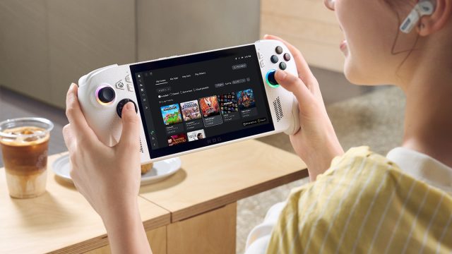 ROG Xbox Ally handheld gaming PC resmi buka pre-order di Indonesia