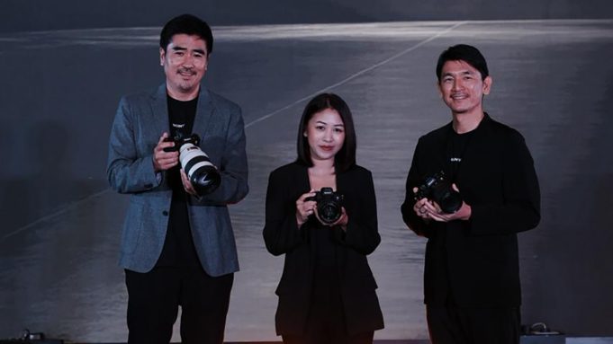 Sony Electronics Luncurkan Kamera Mirrorless α7 V: Evolusi AI untuk Fotografer dan Videografer Hybrid