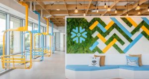 Snowflake Perkenalkan CoWork dan CoCo, Dua Agen AI untuk Perusahaan Berbasis Data