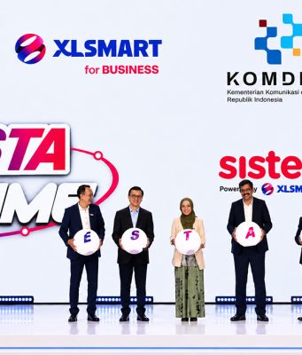 Peluncuran DigiHer oleh XLSMART dan Kementerian Komunikasi dan Digital untuk meningkatkan literasi digital dan keterampilan teknologi perempuan Indonesia melalui aplikasi Sisternet.