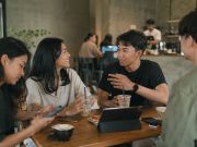 Dulu Latte Effect, Sekarang Invisible Spending: Godaan Finansial yang Mengintai Generasi Zaman Now