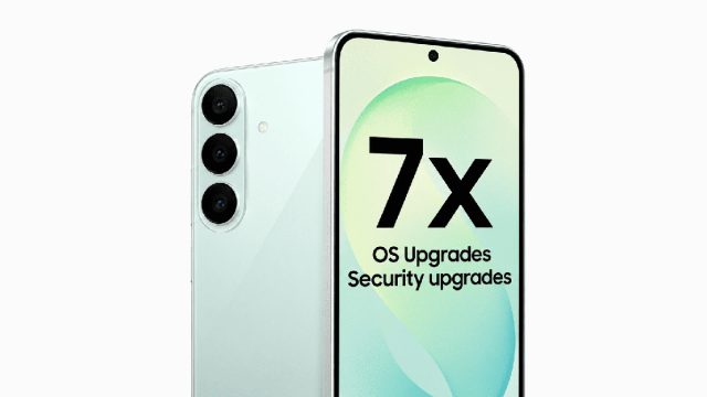 Foto perangkat Galaxy S26 FE yang menawarkan dukungan hingga 7 generasi pembaruan OS dan keamanan